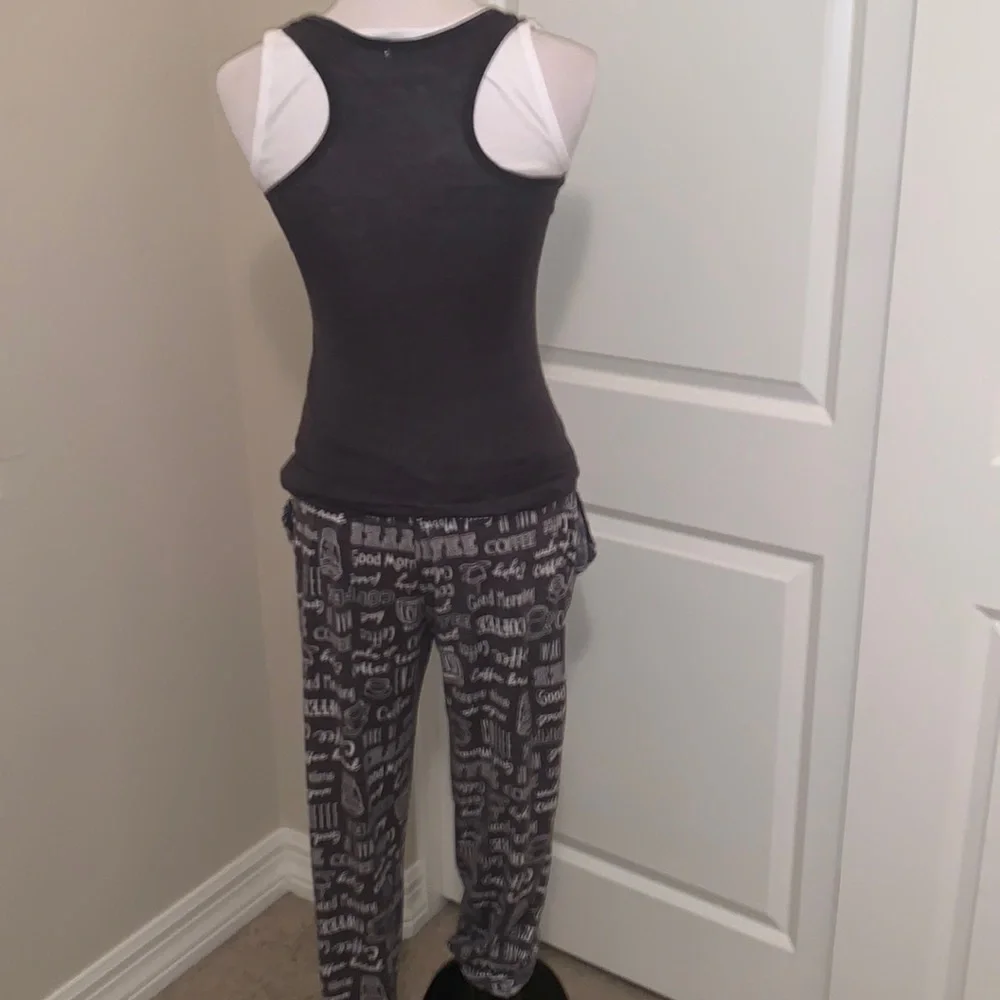 SUPER CUTE COFFEE THEMED SIZE SMALL 3-PIECE MATCHING OUTFIT